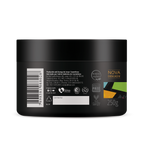 Nourishing hair mask with cocoa butter and murumuru butter.